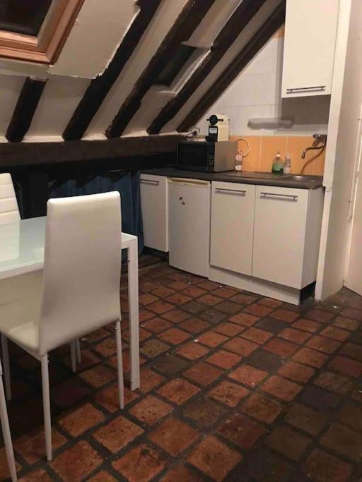 Apartamento Rue Du Poirier Orléans Exterior foto